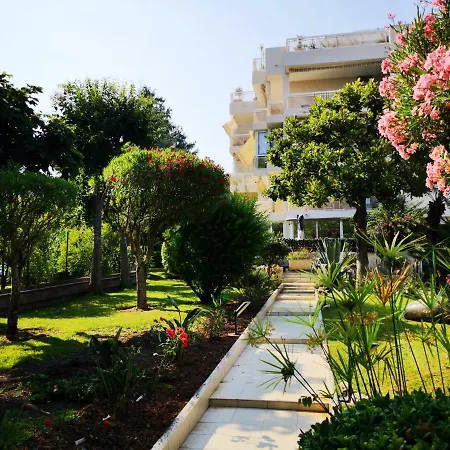 Apartmán Superbe 2 Pieces En Rez-de-jardin Ensoleille ❤️ Golfe-Juan