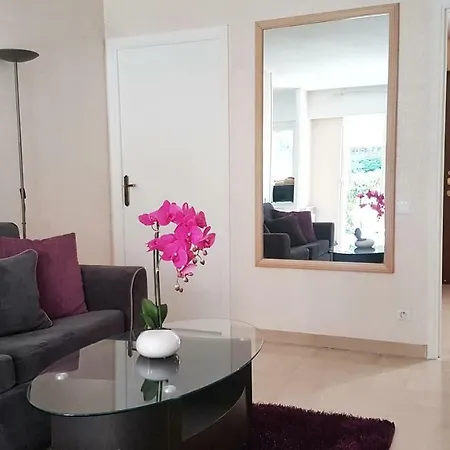 דירה Superbe 2 Pieces En Rez-de-jardin Ensoleille ❤️ *